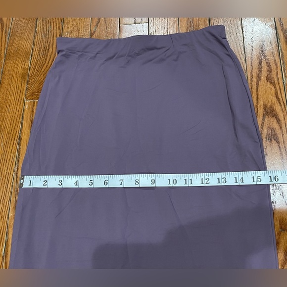 Chic Purple Pencil Skirt - Picture 4 of 6